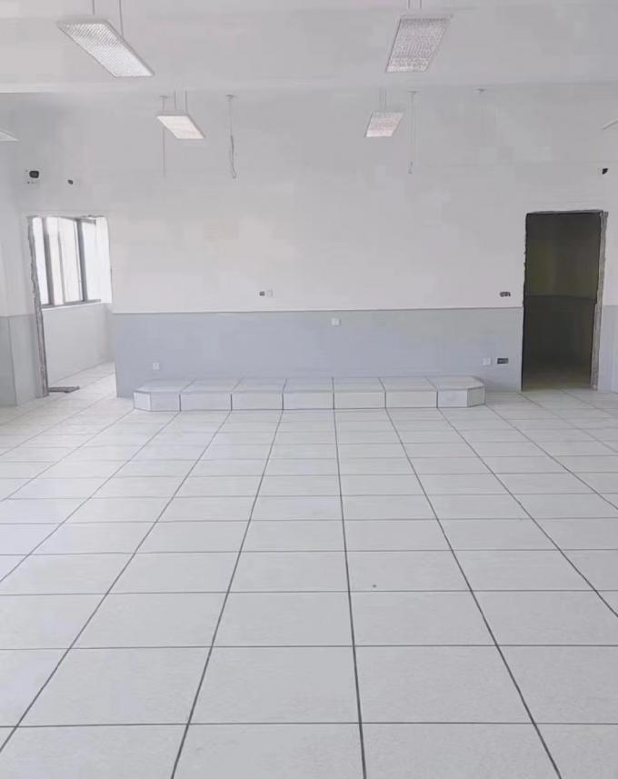 Data Center Uses Ventilated Access Raised Floor From China